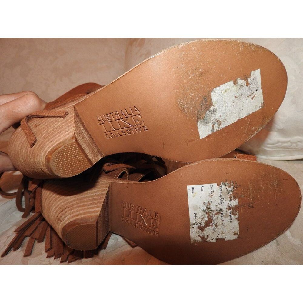 AUSTRALIA LUXE COLLECTIVE FRINGED SUEDE SANDALBOOT - Picture 4 of 4